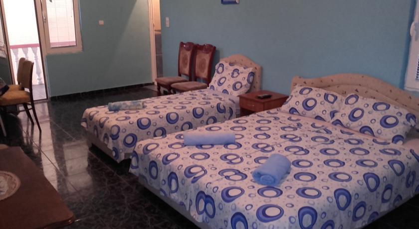 Guest House Dragomir Sutomore Exterior photo